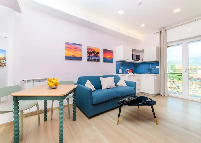 Appartamento Estate4home - Domus Sirenum - Teles *