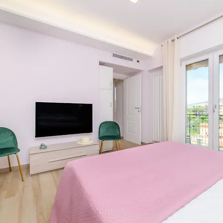 Estate4home - Domus Sirenum - Teles *
