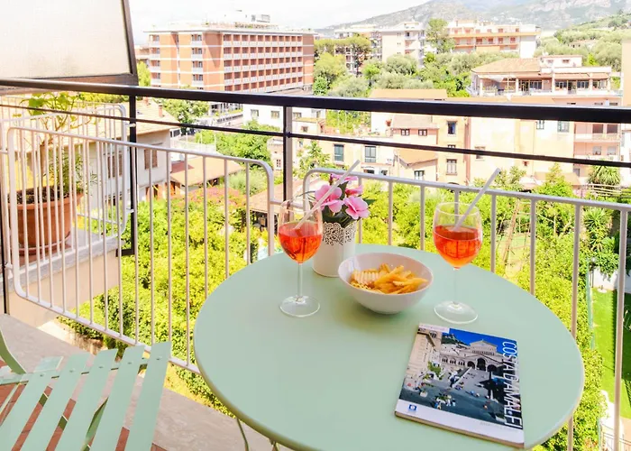 Domus Sirenum - Teles Apartment *